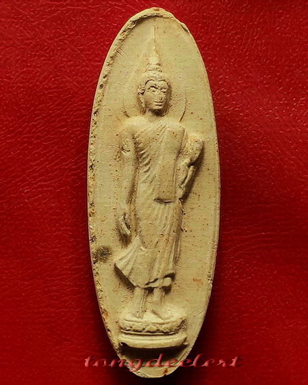 พระลีลา 25 พุทธศตวรรษ เนื้อดิน สวยมากค่ะ