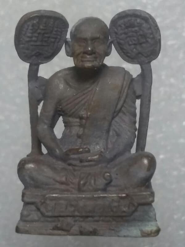 รูปหล่อหลวงพ่อเงิน  ไม่ทราบที่ 