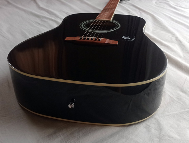 กีตาร์ epiphone DR-100 สีดำ Ebony สวยมาก เสียงดี ตระกูล Gibson