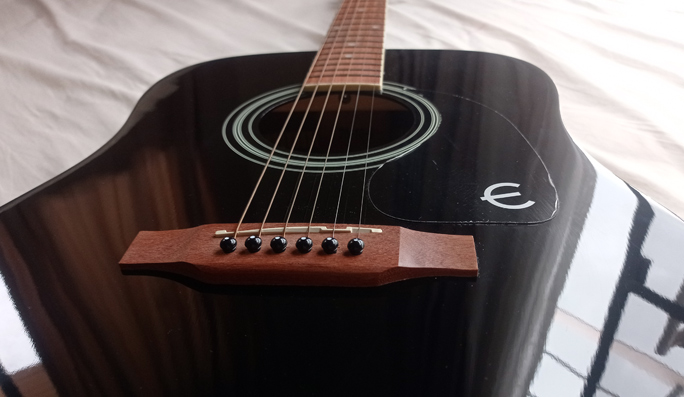 กีตาร์ epiphone DR-100 สีดำ Ebony สวยมาก เสียงดี ตระกูล Gibson