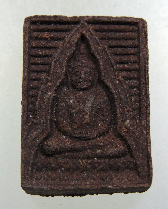 ๒๐ พระพุทธเนื้อชานหมาก