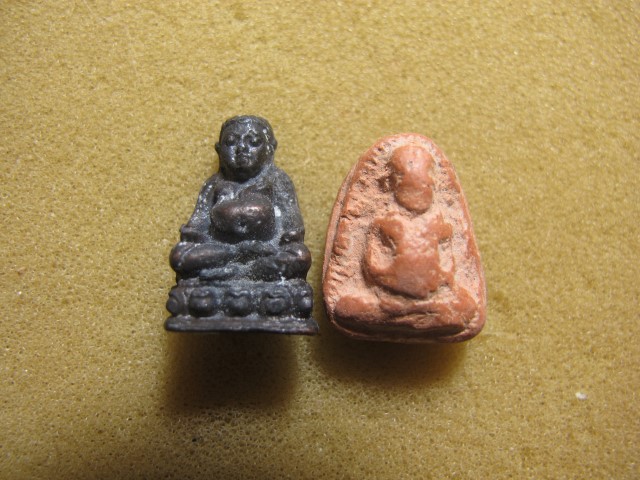 พระสังกัจจายน์หลวงปู่หลิว มาคู่กันแบบนี้ ครบชุด พบน้อยหายา ก สภาพสวยเดิมๆ ปี35 อุดผง