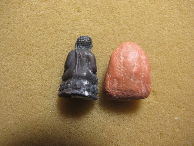 พระสังกัจจายน์หลวงปู่หลิว มาคู่กันแบบนี้ ครบชุด พบน้อยหายา ก สภาพสวยเดิมๆ ปี35 อุดผง