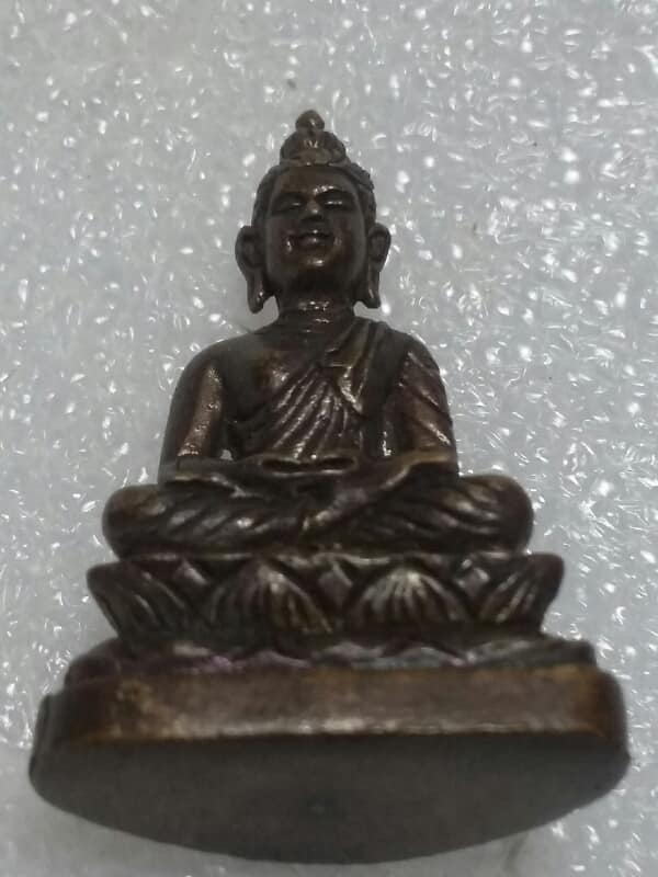 รุปหล่อพระพุทธวัดกำแพง   เคาะเดียวครับ