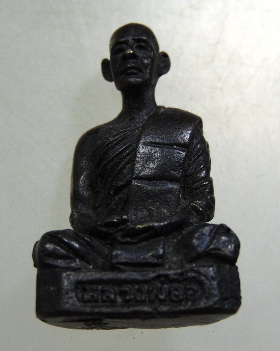 ๒๐ รูปหล่อหลวงพ่ออู๋ วัดโพทะเล จ พิจิตร