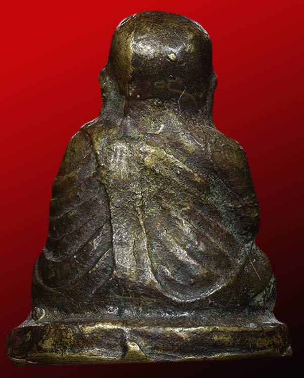 หล่อโบราณ หลวงพ่องเิน วัดบางคลาน รุ่นปืนแตก จังหวัดพิจิตร