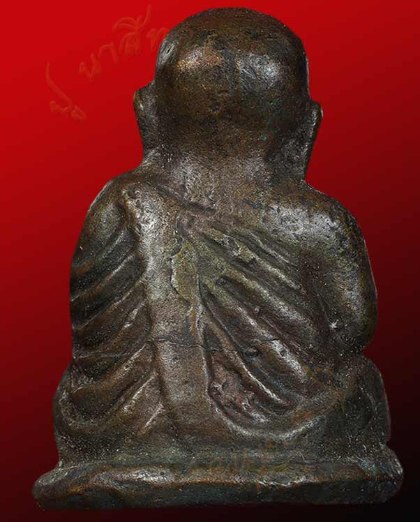 หล่อโบราณ หลวงพ่อเงิน วัดบางคลาน รุ่นมหาลาภ  จังหวัดพิจิตร ปี ๒๕๓๗