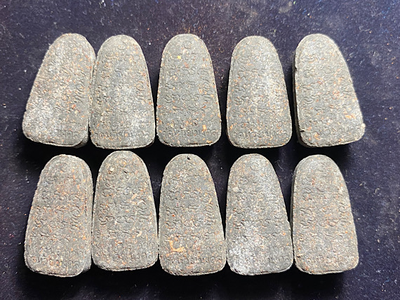 *พิเศษ ชุด10องค์ หลวงปู่ทวด วัดห้วยมงคล เสาร์5 ปี51 เนื้อว่าน108 