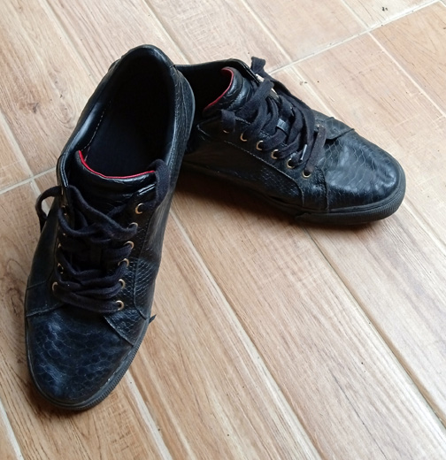 รองเท้า ZARA MAN สีดำ