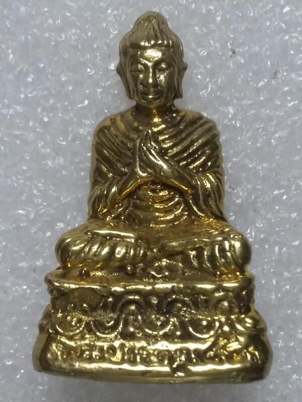 รูปหล่อพระประทานพร วัดพระประทานพร ศรีราชา ชลบุรี +กล่อง เคาะเดียวครับ
