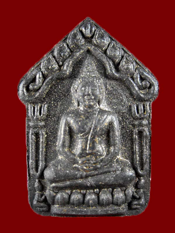 ขุนแผนผงพรายกุมาร หลังนางบัวคลี่ หลวงพ่อสาคร วัดหนองกรับ "รุ่นไตรมาส ปี2544"..เนื้อดำ ตะกรุดทอง-เงิน