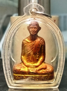 รูปปั้มเหมือนหลววพ่อเดิม(มีกริ่ง)​