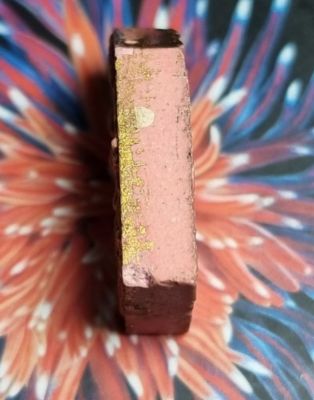 พระขุนแผนพรายกุมาร ปี 46 พิมพ์เล็ก เนื้อชมพู ตะกรุดทองแดง หลวงพ่อสาคร วัดหนองกรับ