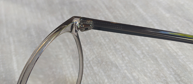 SALE เหลือเพียง 149.- ตัวสุดท้าย / แว่นตาสายตายาว ของใหม่ Clear Frame Streel Structure สวยๆ 