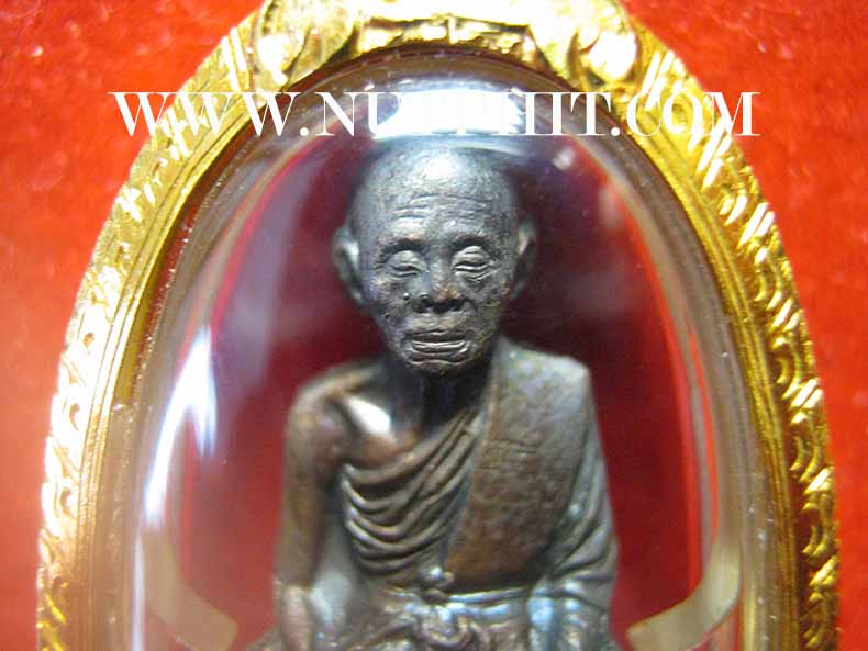 รูปปั๊ม ลพ.คูณ รุ่นแรก แท้เก่าแก่มาตั้งแต่ปี ๓๖ เลี่ยมทอง+บัตรรับรองพระแท้*163