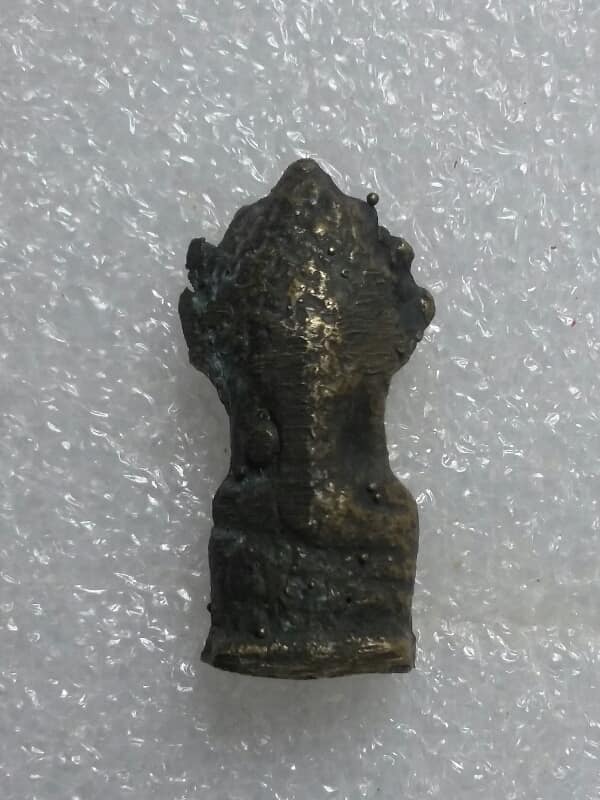 รุปหล่อพระนาคปรกคุ้มภัย สร้างอุโบสถวัดบ้านโพธิ์ ศรีษะเกษ   +กล่อง เคาะเดียวครับ 