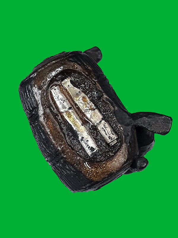 รูปหล่อฤาษีนั่งกลอง พระอธิการใจ ฐิตาจาโร วัดพระยาญาติ จ.สมุทรสงคราม ปี2552 เนื้อนวะ หมายเลข 66