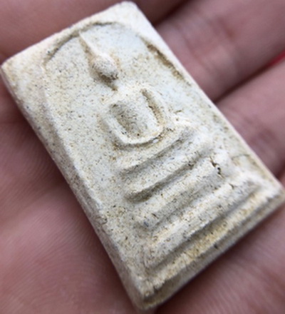 สมเด็จวัดระฆัง100ปี สภาพสวยมาก หลังตรายางเทพ พร้อมบัตรพระแท้