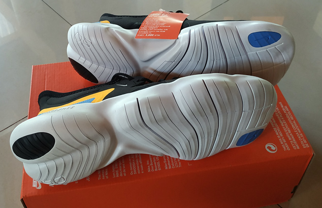 รองเท้า NIKE ของแท้ Free RN5.0 ของใหม่ ในช็อป 3,600 บาท ลงตัวสุดๆ สำหรับการวิ่งหรือเดินเที่ยว,ช้อป