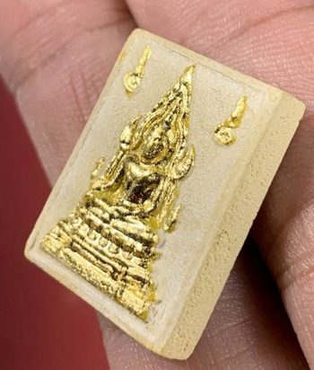 สมเด็จคำข้าว หลวงพ่อฤษีลิงดำ วัดท่าซุง สภาพสวย ลงทองคำเดิมๆ
