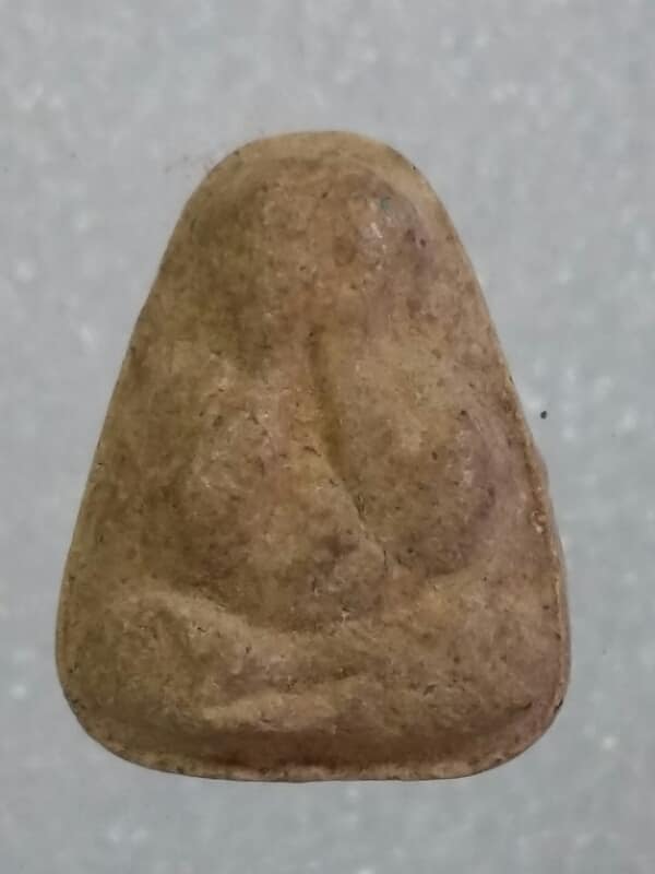 พระปิดตาองค์เล็ก ไม่ทราบที่    เคาะเดียวครับ