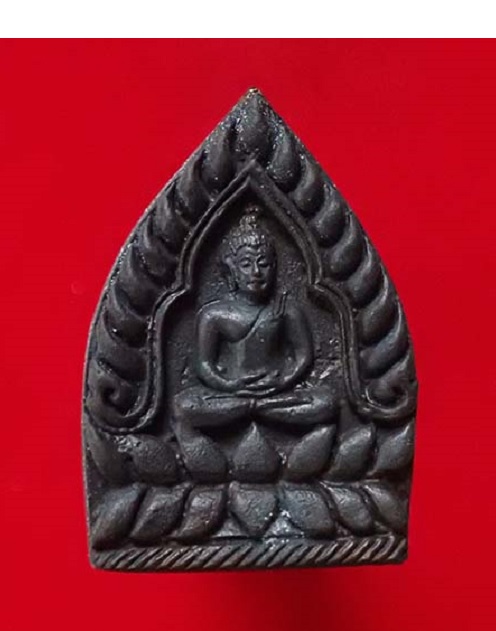 หล่อเจ้าสัว เสาร์5  รุ่น ลาภ ผล คูณ ทวี หลวงพ่อคูณ วัดบ้านไร่ ปี36 เนื้อโลหะผสมรมดำ...เคาะเดียวแดง..