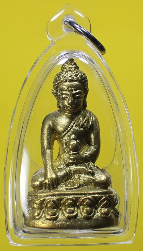 พระกริ่งเฉลิมพล 2 เนื้อทองทิพย์ สวยเดิมๆเชิญครับ