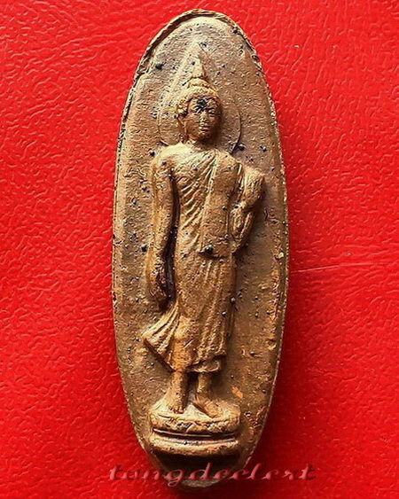 พระลีลา 25 พุทธศตวรรษ เนื้อแร่ หายาก สวยมากค่ะ