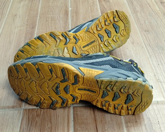 รองเท้า NEW BALANCE ของแท้
