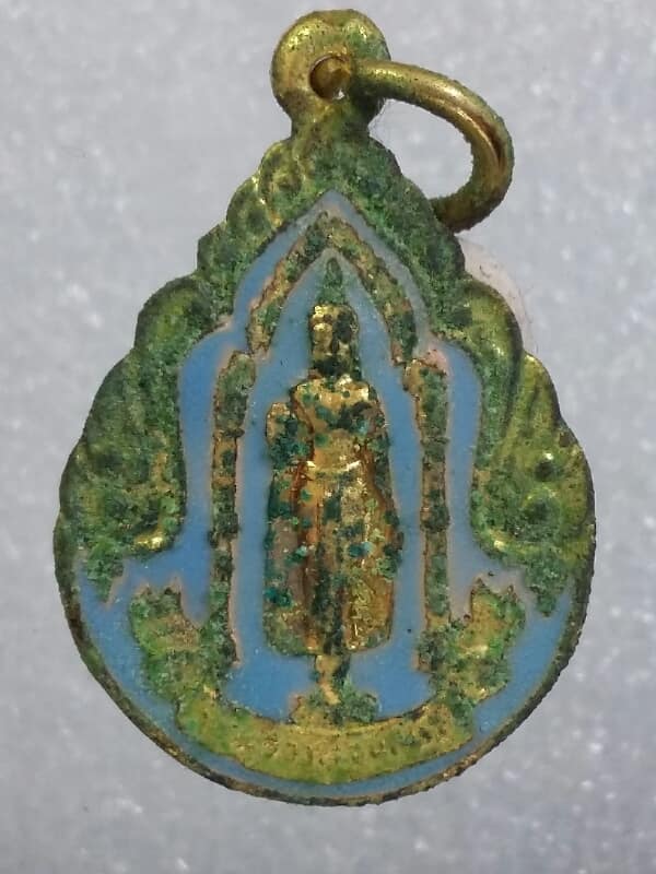 เหรียญพระร่วงโรจนฤทธิ์ ประจำวันศุกร์ วัดพระปฐมเจดีย์  พร้อมกล่อง    เคาะเดียวครับ