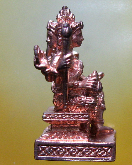 ท่านท้าวมหาพรหม วัดพระศรีรัตนมหาธาตุ จ.สุพรรณบุรี