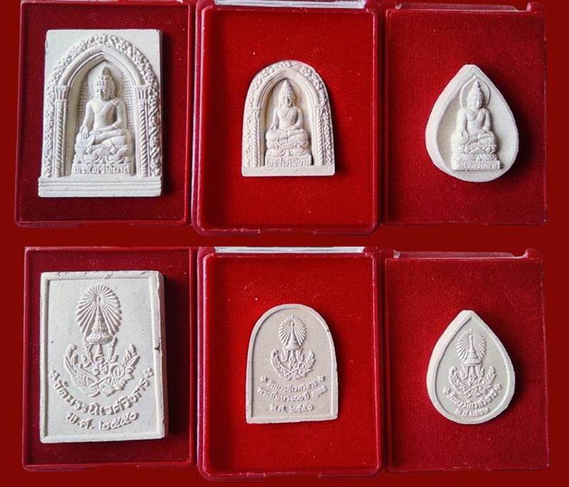** 3องค์ 3 พิมพ์ ** ปี50 - 53 -56** พระผงไพรีพินาศ สมเด็จญานสังวร วัดบวรนิเวศวิหาร สภาพสวยมากๆๆ 