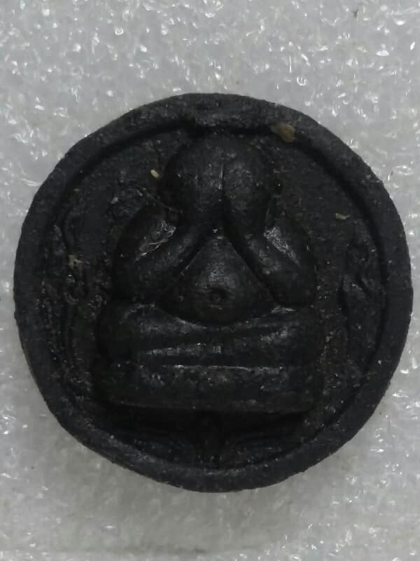 พระปิดตา วัดเขาคีรีรมย์  พนัสนิคม   ชลบุรี  +กล่อง  เคาะเดียวครับ 