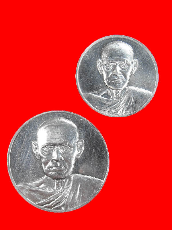 เหรียญสมเด็จโต วัดระฆังฯ "รุ่น122ปี ปี2537"..เนื้อเงิน พิมพิ์ใหญ่+พิมพิ์เล็ก