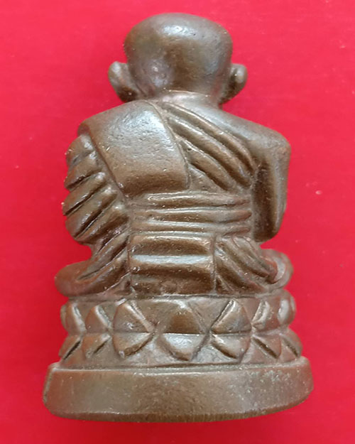 หลวงปู่ทวดอาจารย์นอง วัดทรายขาว