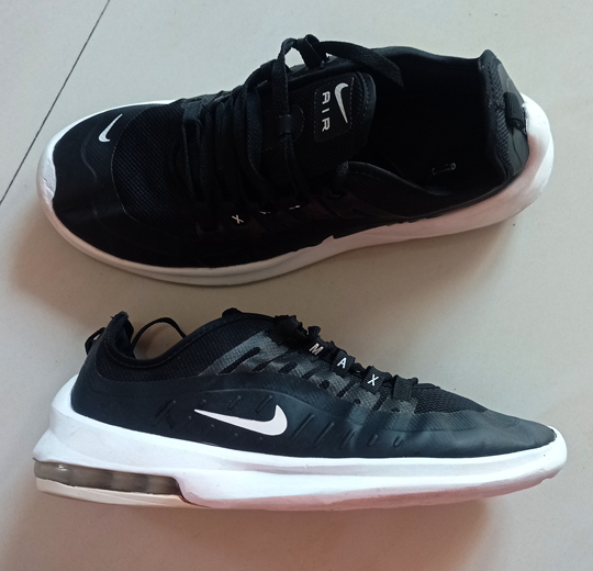 **SALE** รองเท้า NIKE AIR สีดำ-ขาว สวยๆ