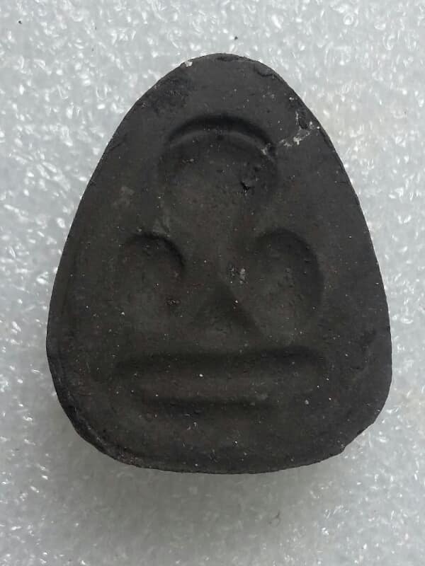 พระปิดตาวัดใหม่บ้านสวน ชลบุรี  +กล่อง เคาะเดียวครับ 