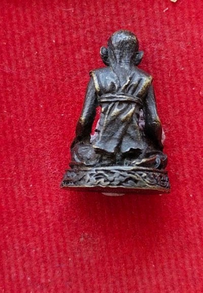 รูปหล่อ100ปี หลวงปู่บุดดา วัดกลางชูศรีเจริญสุข