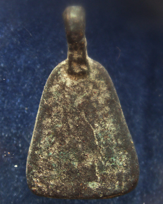 แท้จากวัด...เหรียญหล่อจอบใหญ่ หลวงพ่อเงิน รุ่นปืนแตก วัดคงคาราม (บางคลานใต้) พร้อมกล่องเดิม (7)