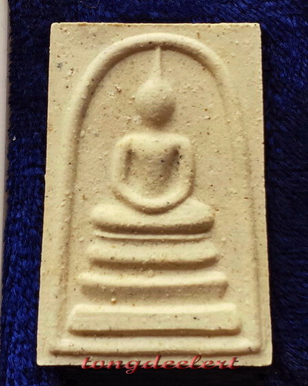 พระสมเด็จยันต์ห้า รุ่นเมตตามหาลาภ หลวงปู่หลิว วัดไร่แตงทอง ปี2539 สวยมากค่ะ