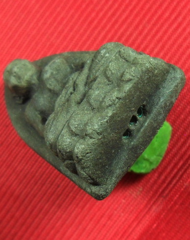  พระหลวงปู่ทวด พิมพ์จัมโบ้ เนื้อว่านดำ ฝังตะกรุดนารายณ์ 3ดอก อาจารย์นอง วัดทรายขาวครับ