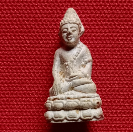 พระกริ่งปริสุทโธ เนื้อผง เคาเดียว