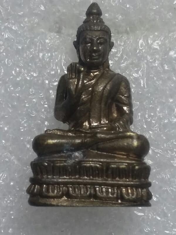 รูปหล่ออุดกริ่งพระประธานพร วัดหนองตะแบก    เคาะเดียวครับ 