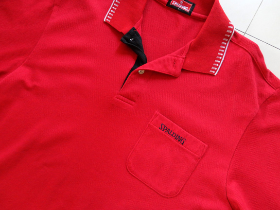 เสื้อโปโลคอปก Spalding มีกระเป๋า สีแดง ของแท้จากญี่ปุ่น