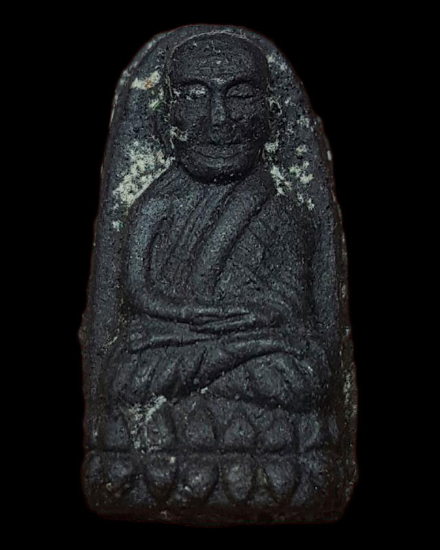 หลวงพ่อทวดเนื้อว่านคลุกรัก พระนามาภิไธย สก.ปี 44 พิมพ์พระรอด