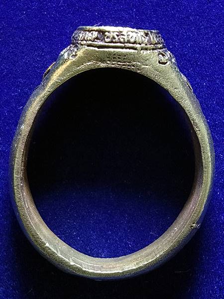 4289แหวนหลวงพ่อ ปริสุทโธ ออกวัดถนนโค้ง ปี 37 เนื้อ ทองเหลืองสภาพสวย เคาะเดียวแดง5