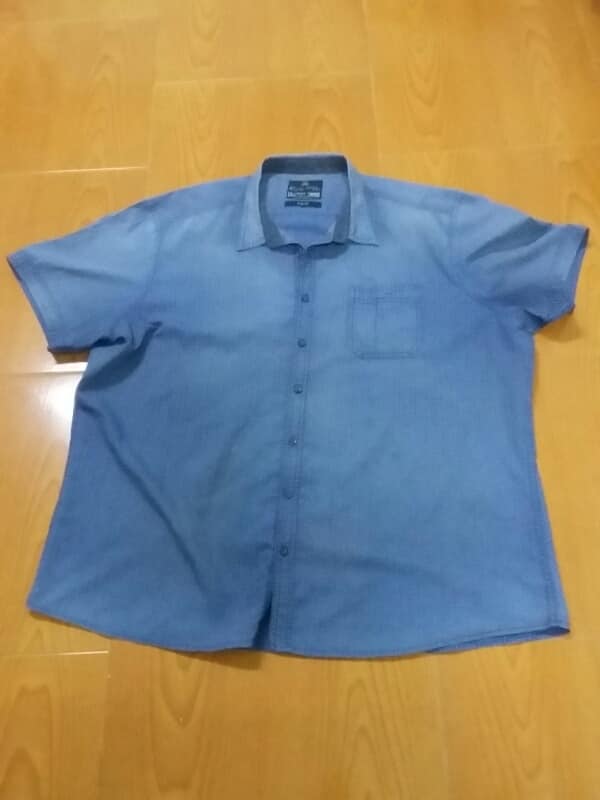 เสื้อเชิ้ตมือสอง  Angele   ไซร์XXL  เคาะเดียวครับ