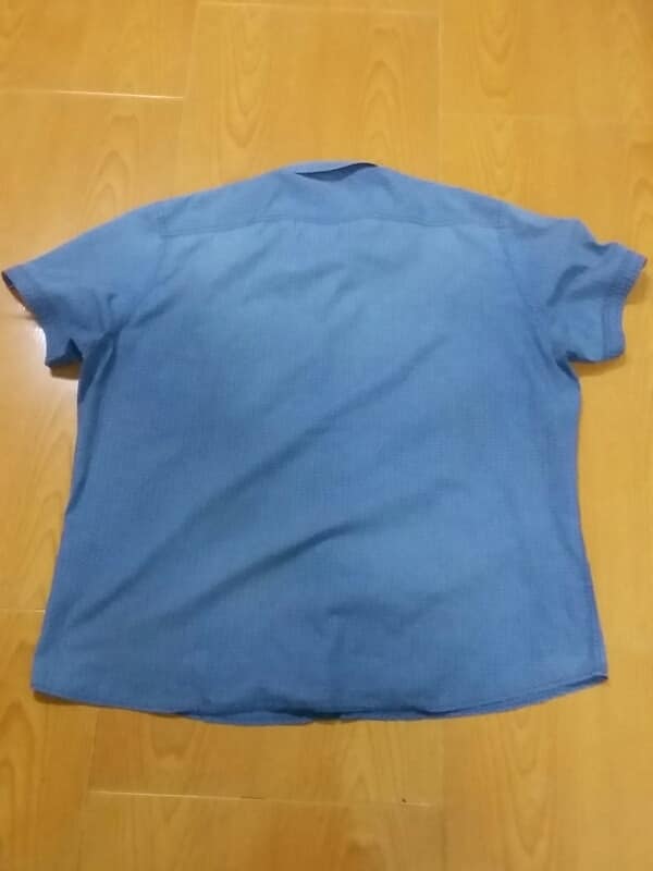 เสื้อเชิ้ตมือสอง  Angele   ไซร์XXL  เคาะเดียวครับ