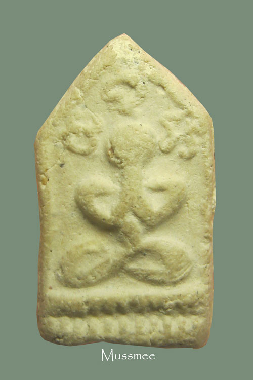 พระปิดตา พระสังวราชุ่ม วัดพลับ (วัดราชสิทธาราม) พิมพ์นี้พบน้อยครับ