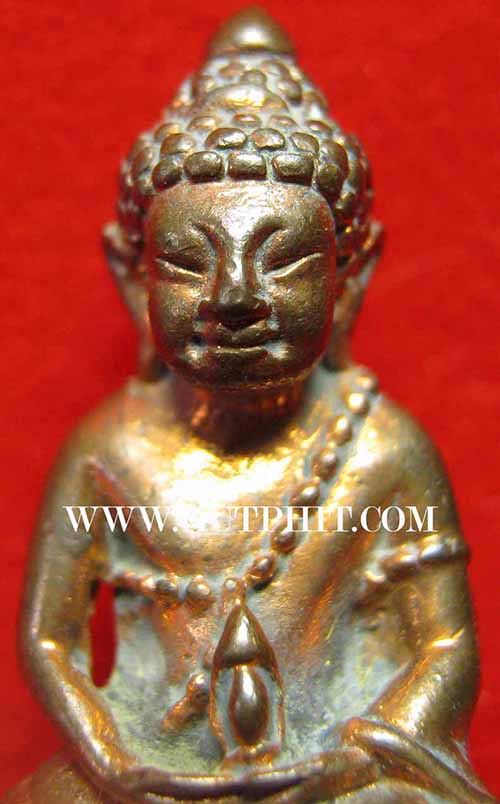 พระกริ่ง ลพ.คูณ รุ่นแช่น้ำมนต์สวยกริ๊บยันกล่อง+บัตรรับรองพระแท้*179